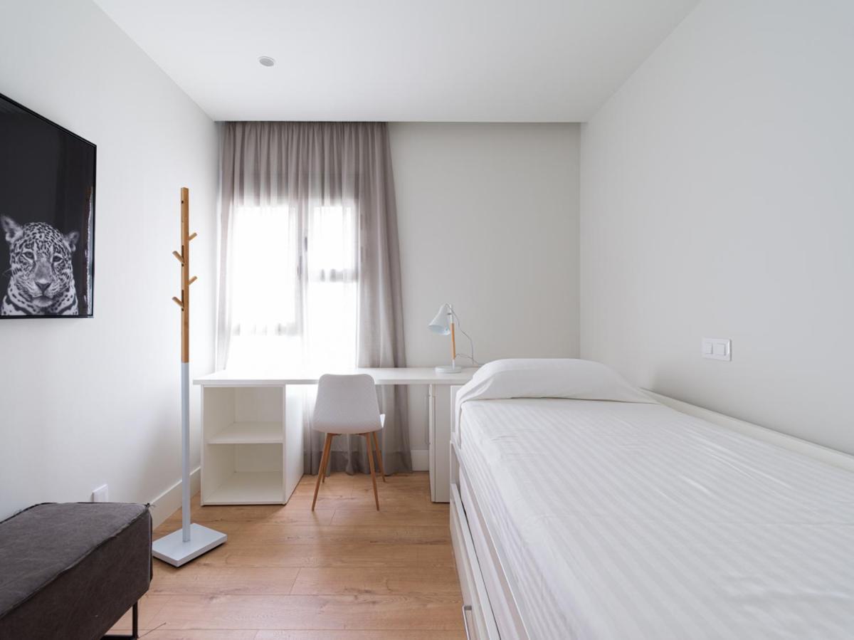 Luxury Bakus Canteras Beach Las Palmas Kamer foto